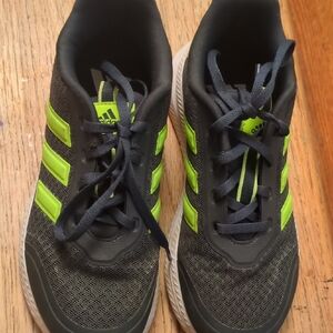 Kids Adidas Sneakers